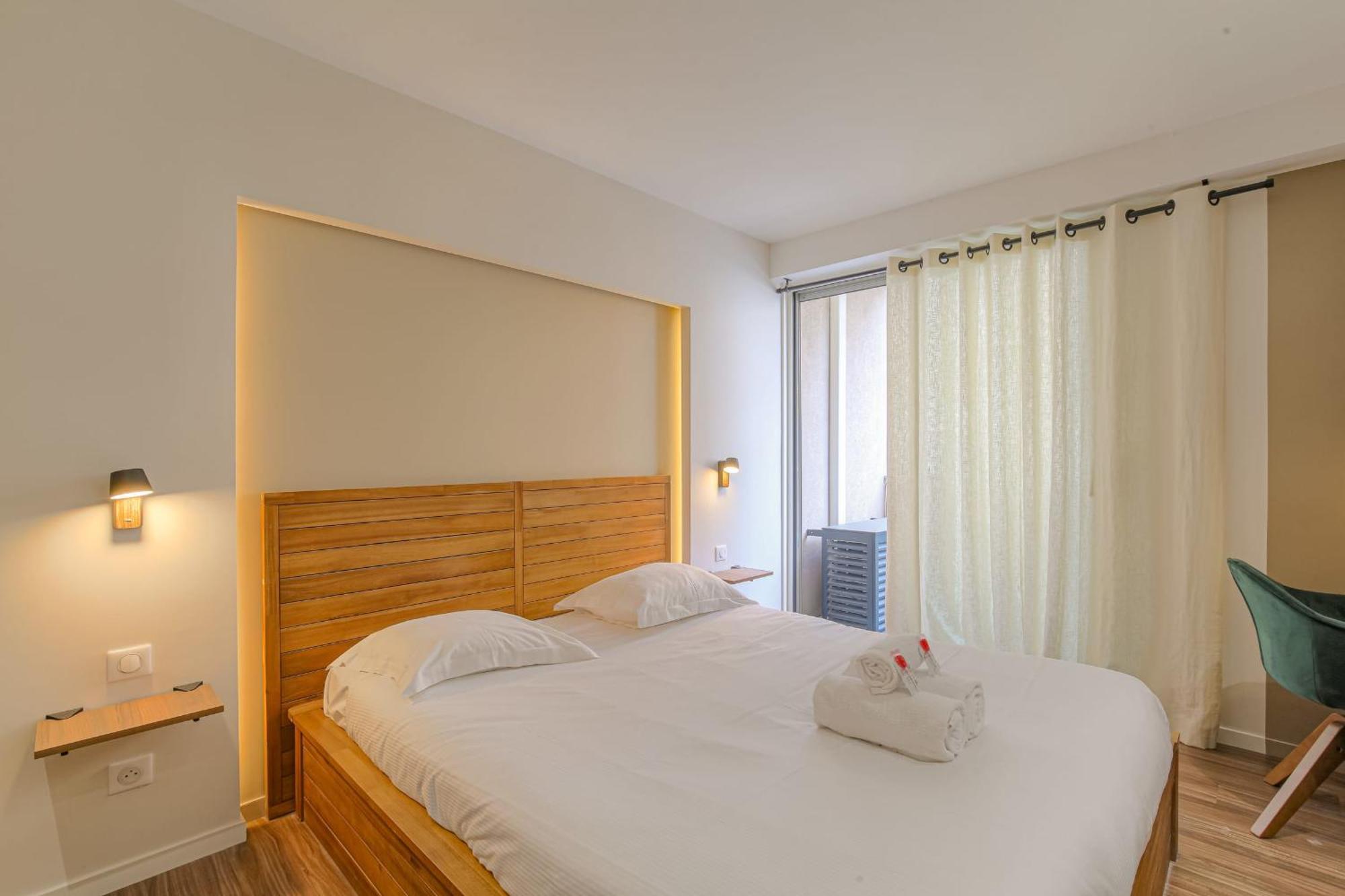Luxe Et Design Avec Parking Gratuit Apartment Lyon Ngoại thất bức ảnh